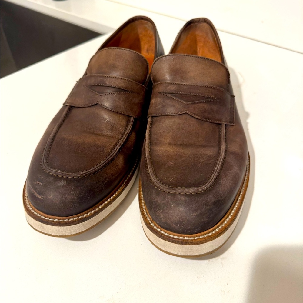 Slip on Eleventy size 44 shoes